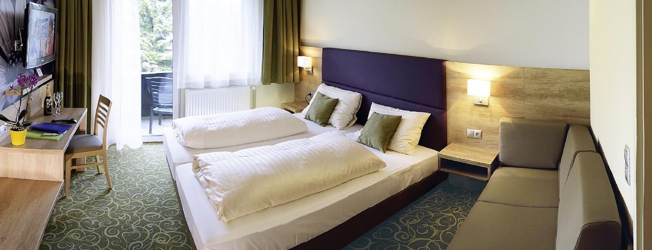 Triple Room,641257533:JPEG