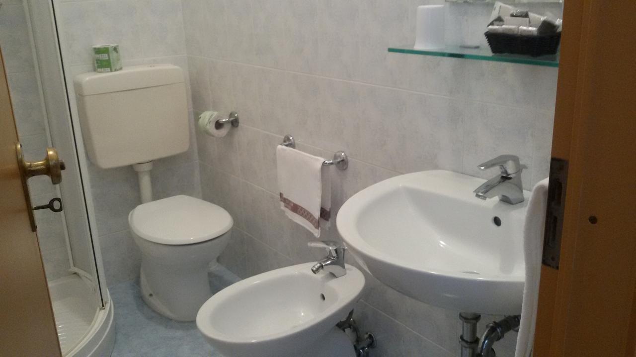 Comfort Quadruple Room,646479417:JPEG