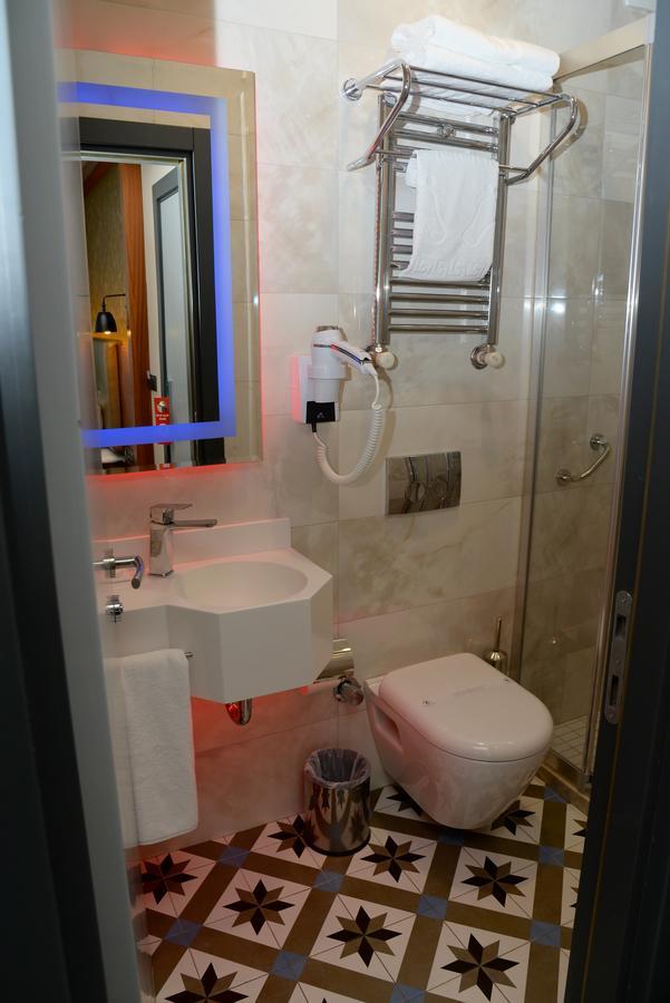 Deluxe Room with City View