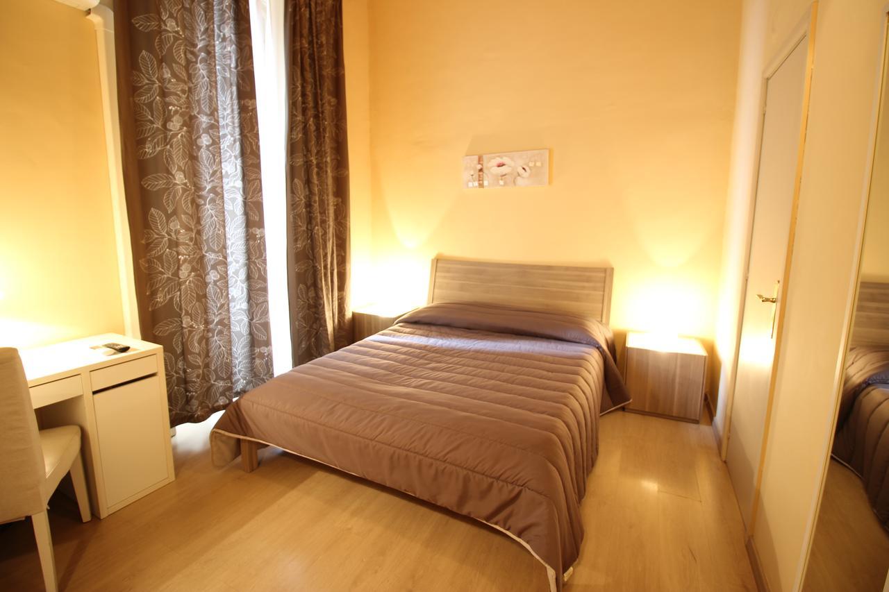 Double Room,703566136:JPEG