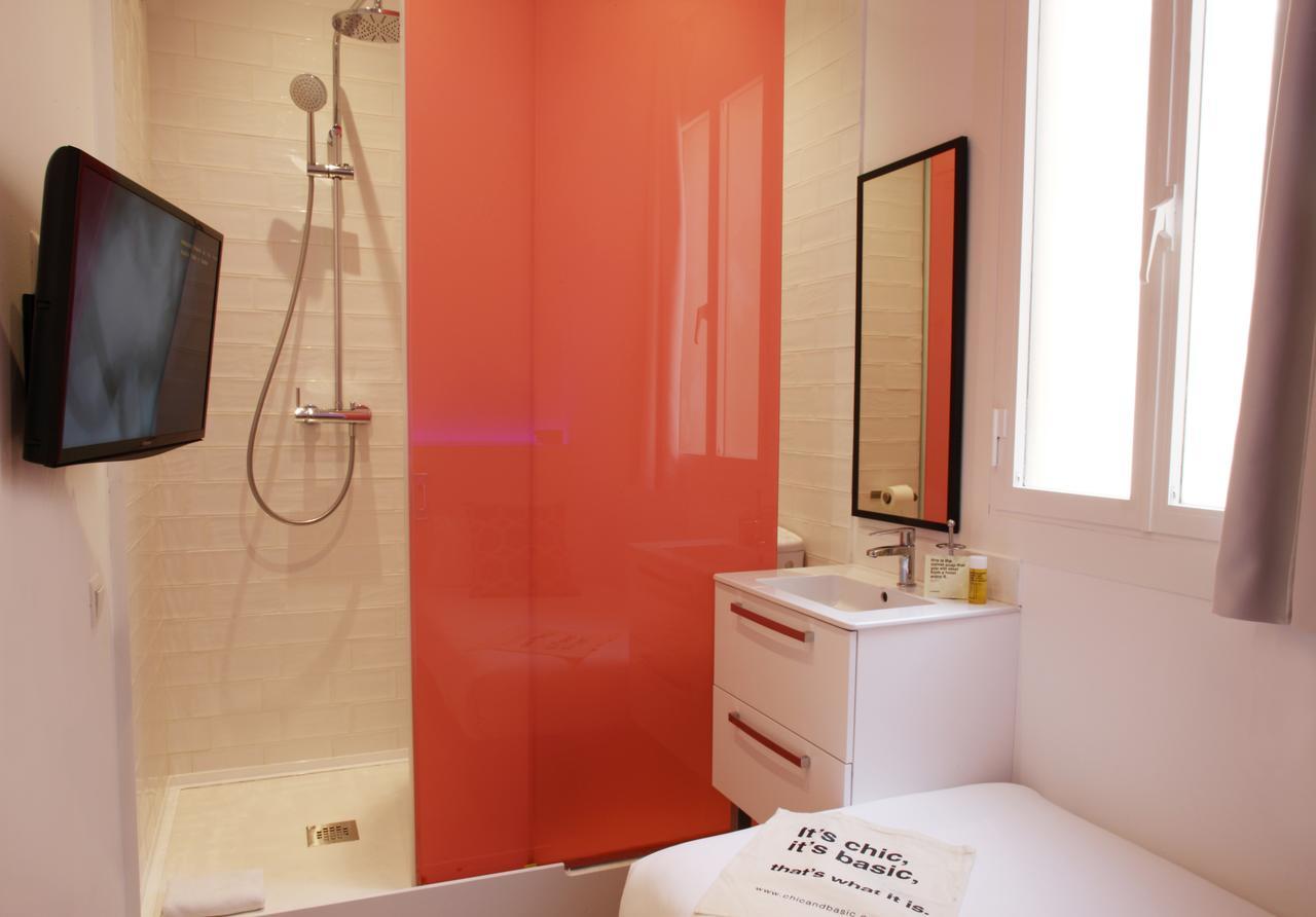 Single Room,1541088355:JPEG