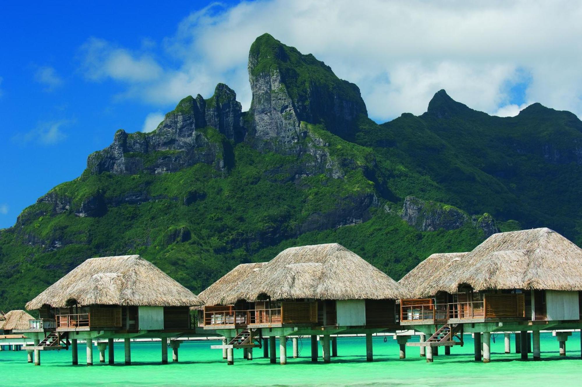 One Bedroom Mountain View Over Water Bungalow Suite King Bed,718385635:JPEG