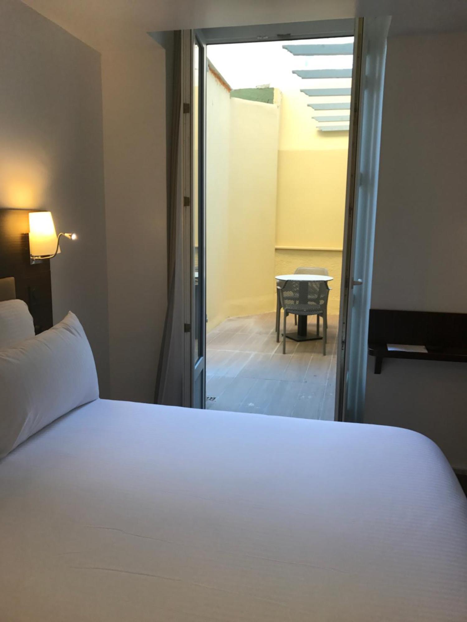 Double Room with Balcony,705493408:JPEG