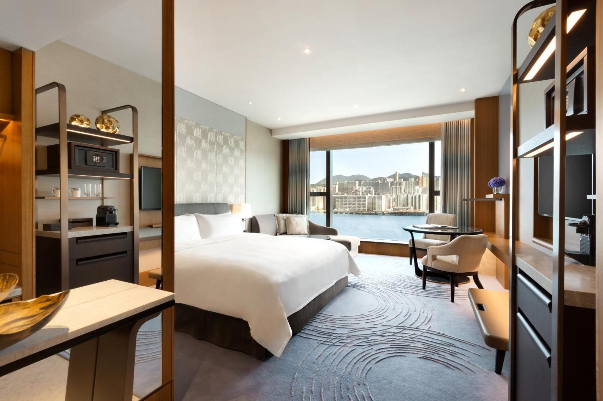 Deluxe King Room with Sea View,1113148833:JPEG