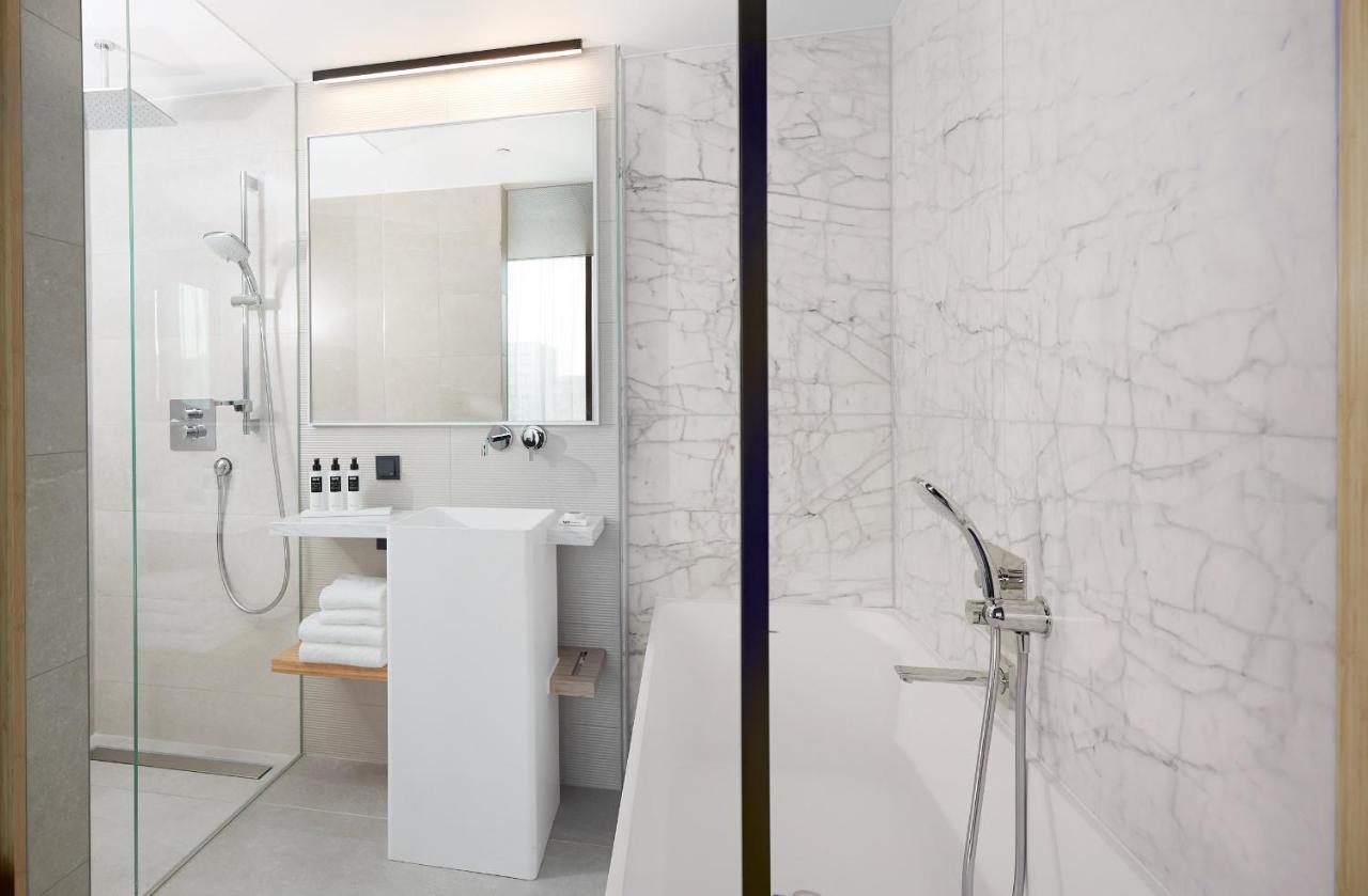 Suite Junior con baño y ducha