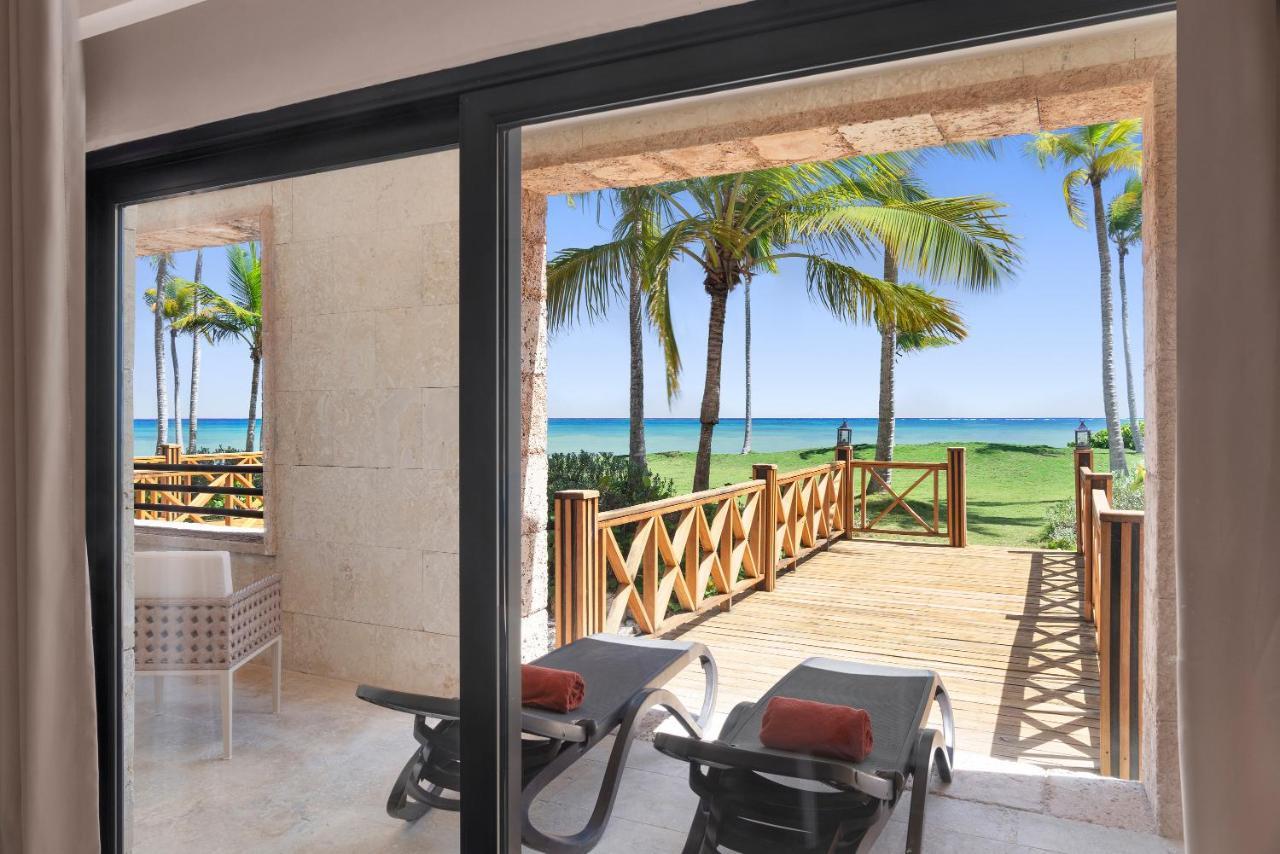 Suite Junior con 1 cama extragrande, balcón y vistas al mar - Zona del castillo