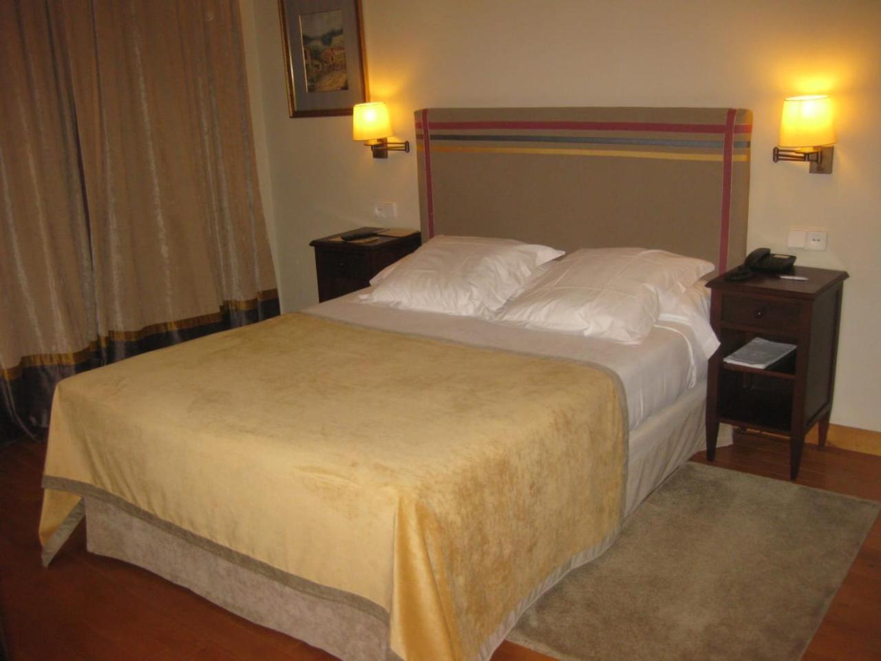 Habitación Doble Estándar (2 adultos + 1 niño)