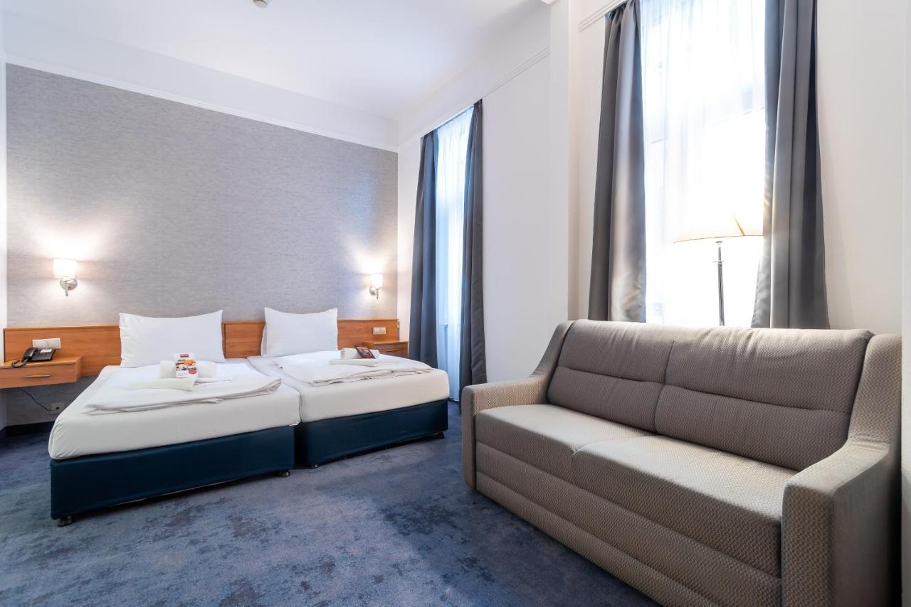 Quarto Standard com 2 Camas de Solteiro