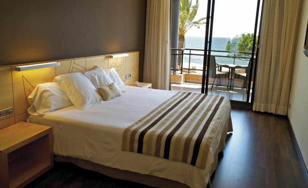 Double Room with Sea View,8244887:JPEG