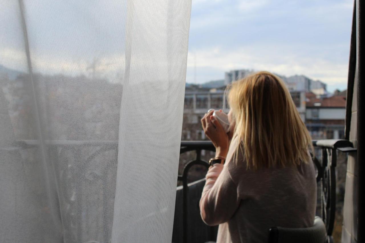 Einzelzimmer mit Balkon und Flussblick