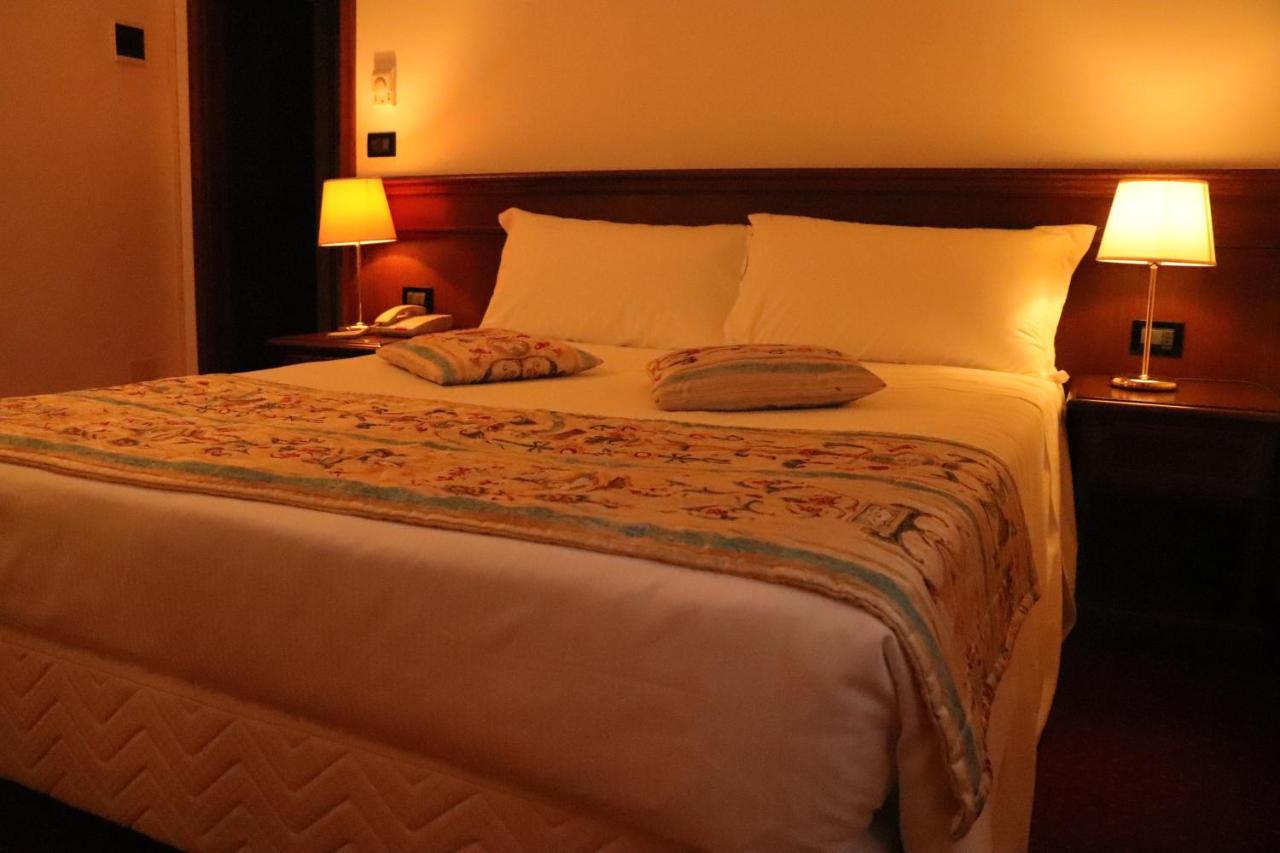 Chambre Double avec Salle de Bains Privative