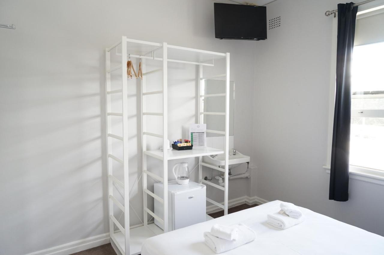 Habitación Doble Económica con baño compartido