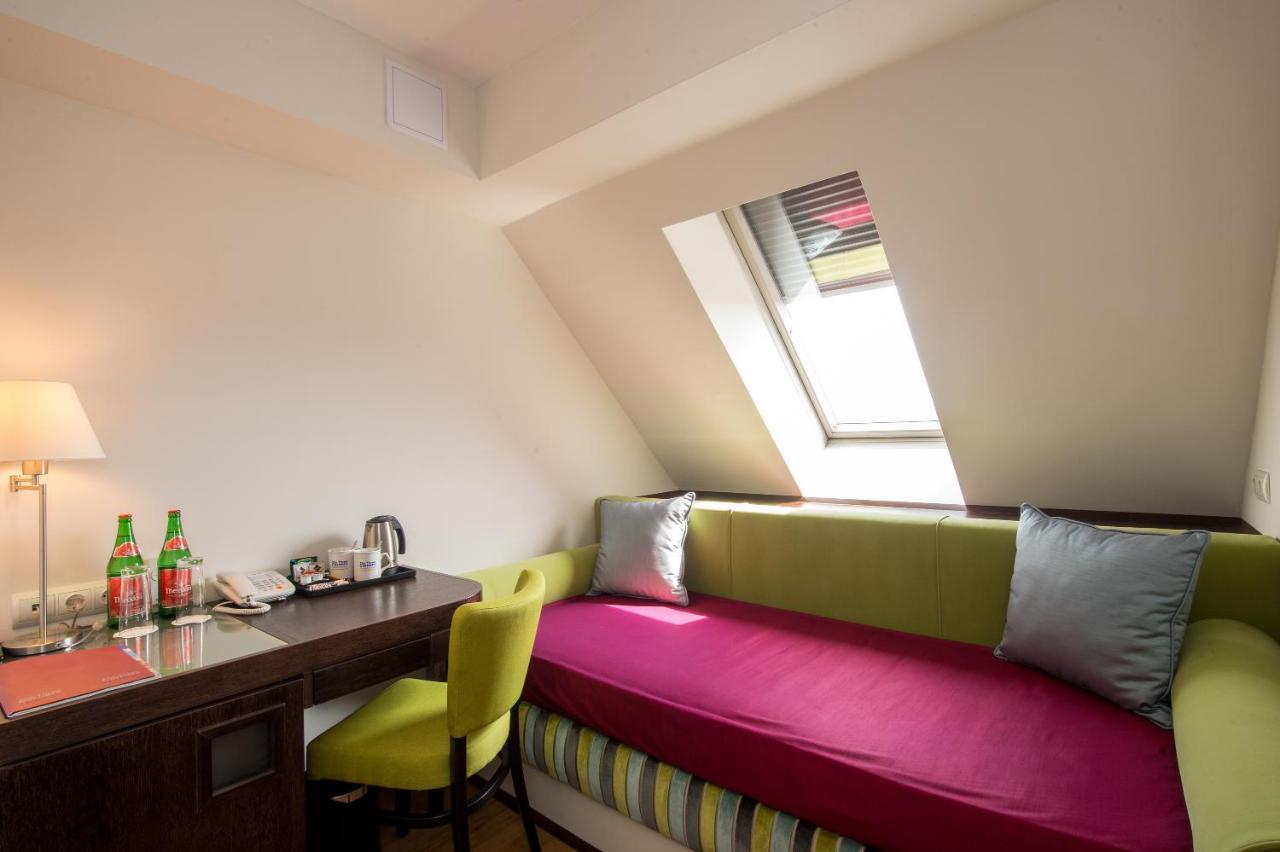 Comfort Double Room with Extra Bed,965931403:JPEG