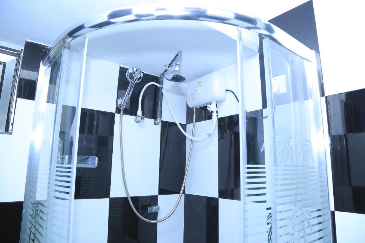 Single Room with Private Bathroom