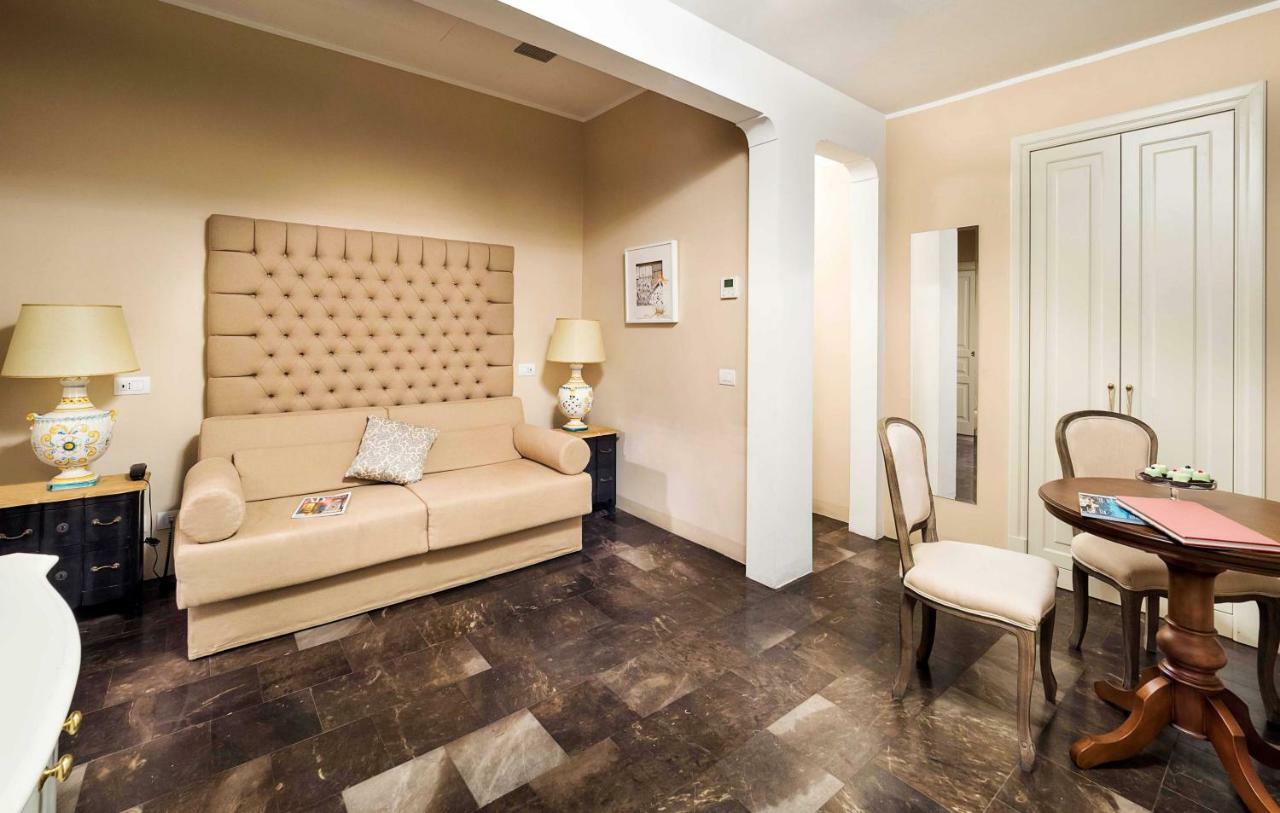 Suite with Terrace,784439328:JPEG