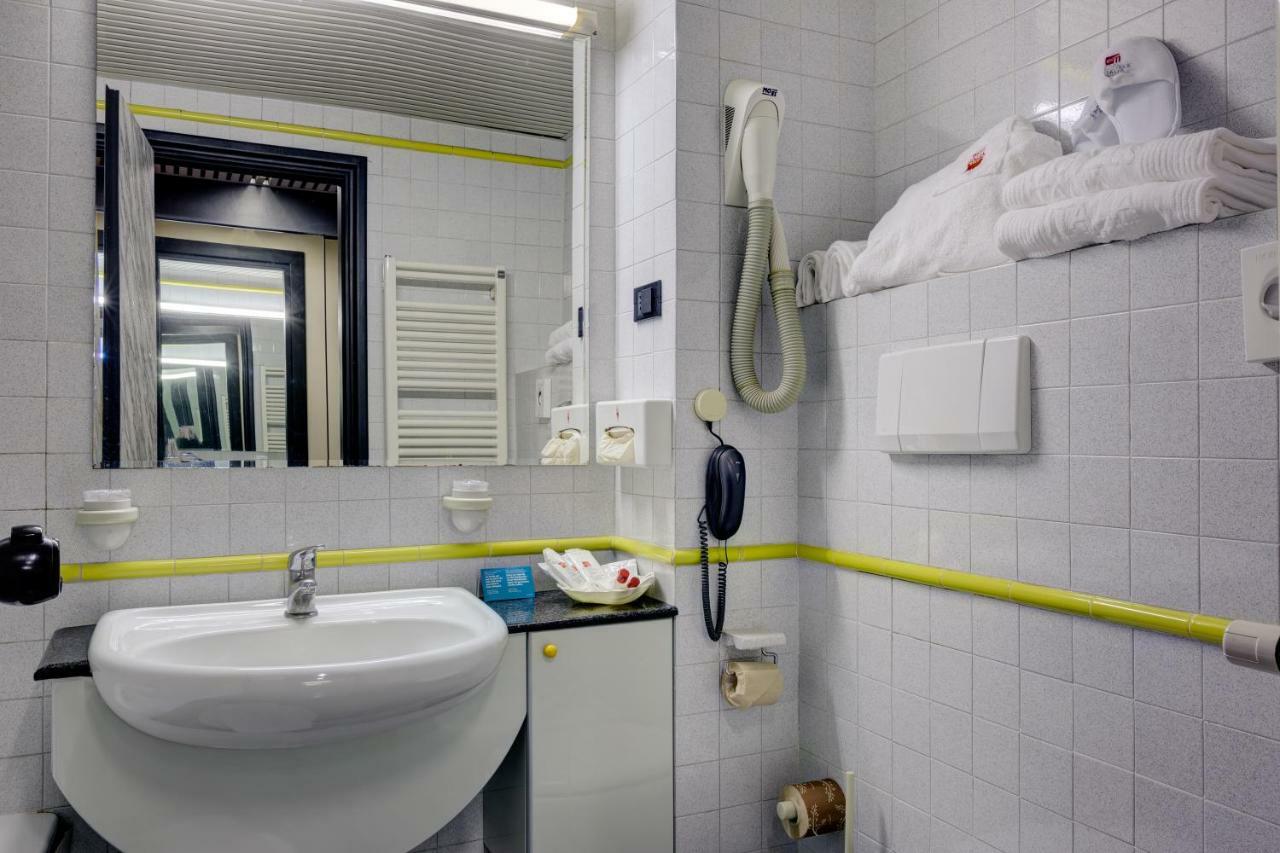Double Room,1146338257:JPEG
