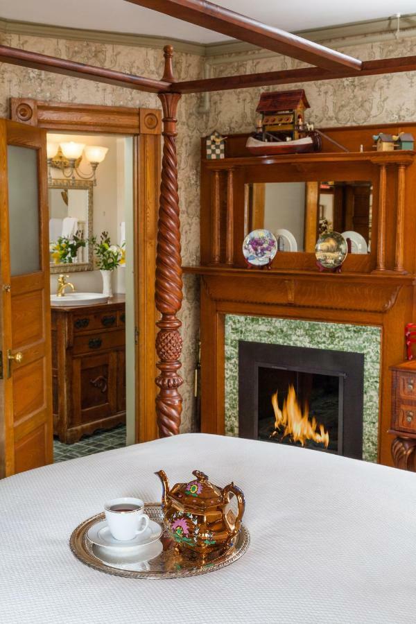 Deluxe King Room,817961582:JPEG