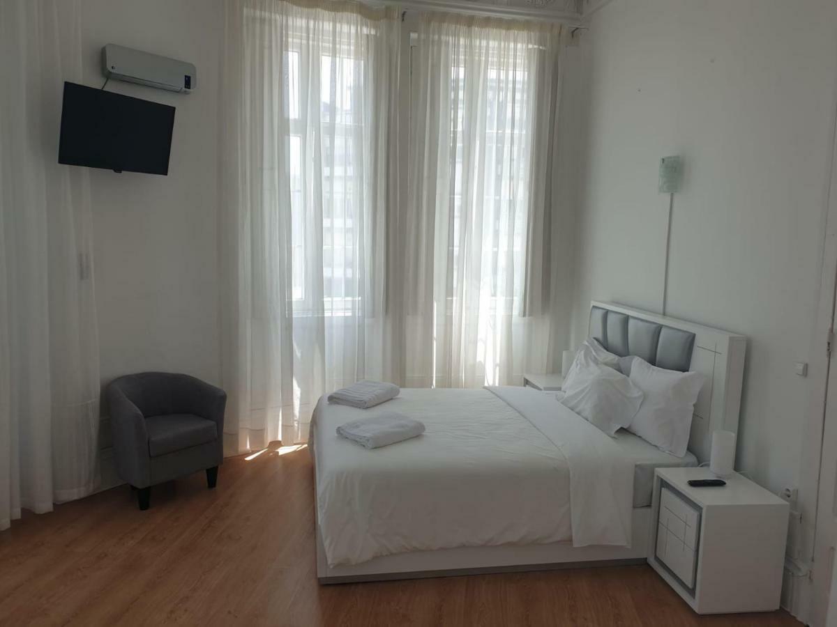 Suite with Balcony,967806856:JPEG