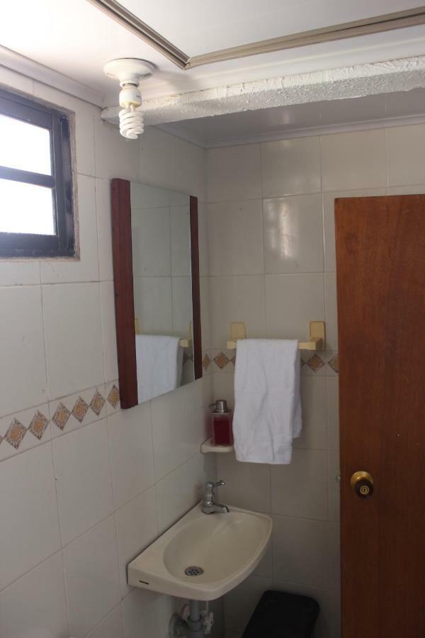 Habitación Familiar con baño compartido