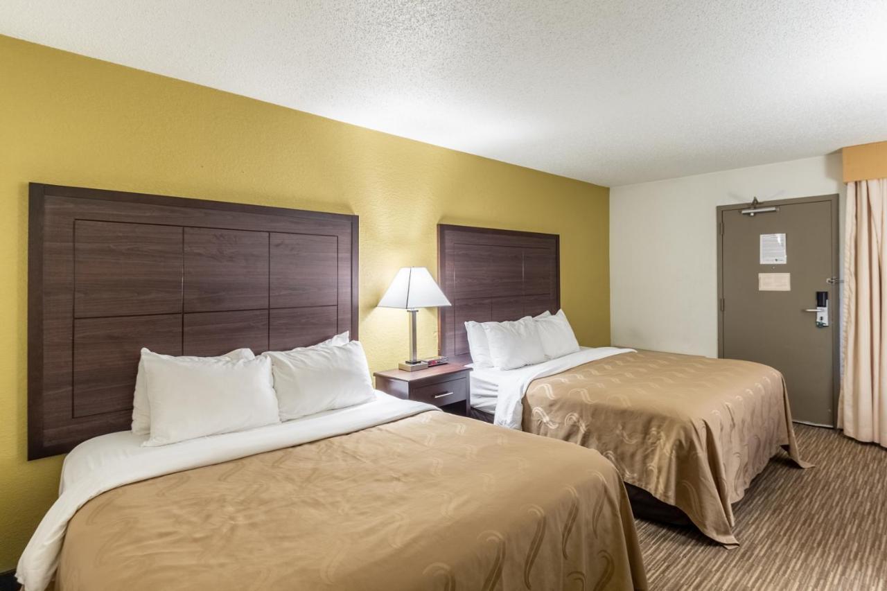 Queen Room Two Queen Beds