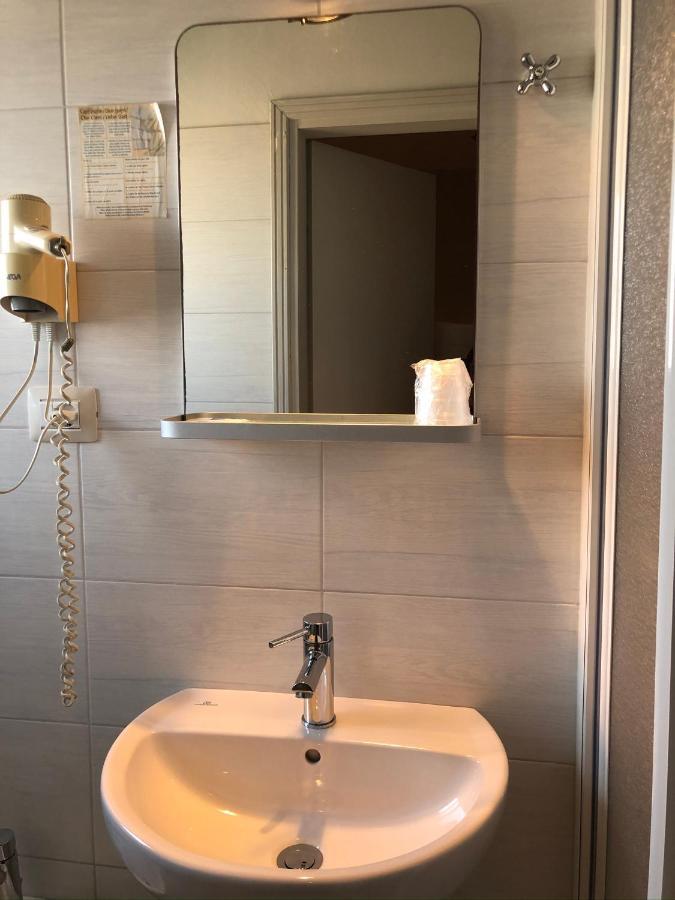Chambre Double ou Lits Jumeaux avec Terrasse - Mansardée