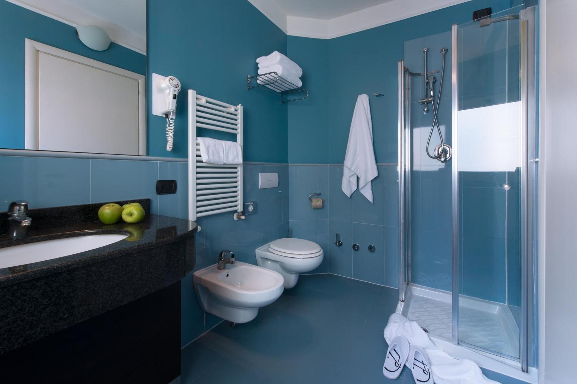 Dreibettzimmer