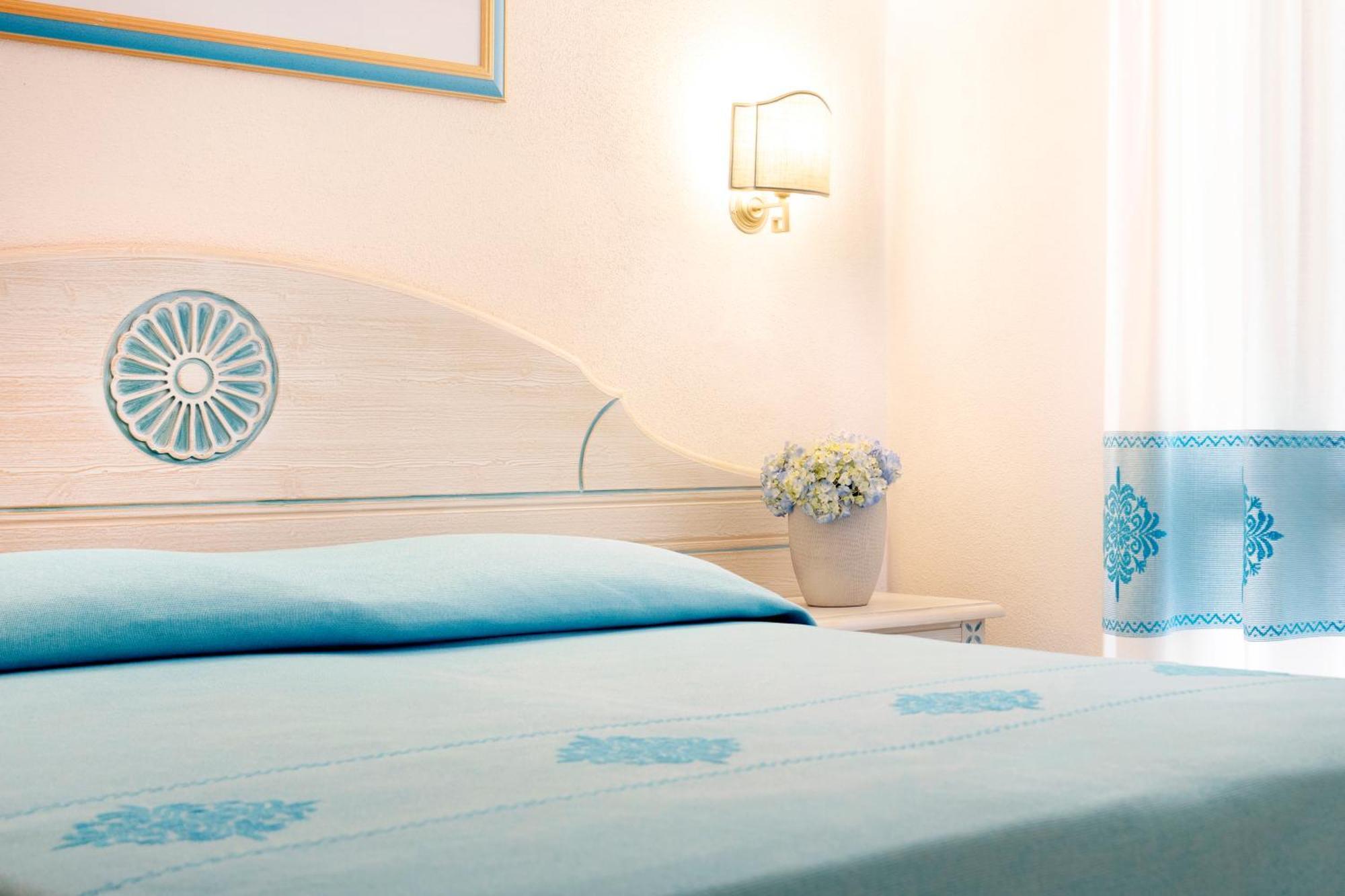 Chambre Double ou Lits Jumeaux - Vue sur Jardin