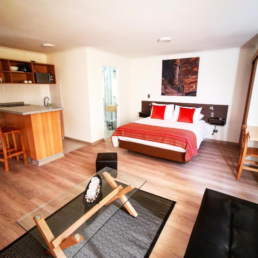 Estudio con 1 cama grande