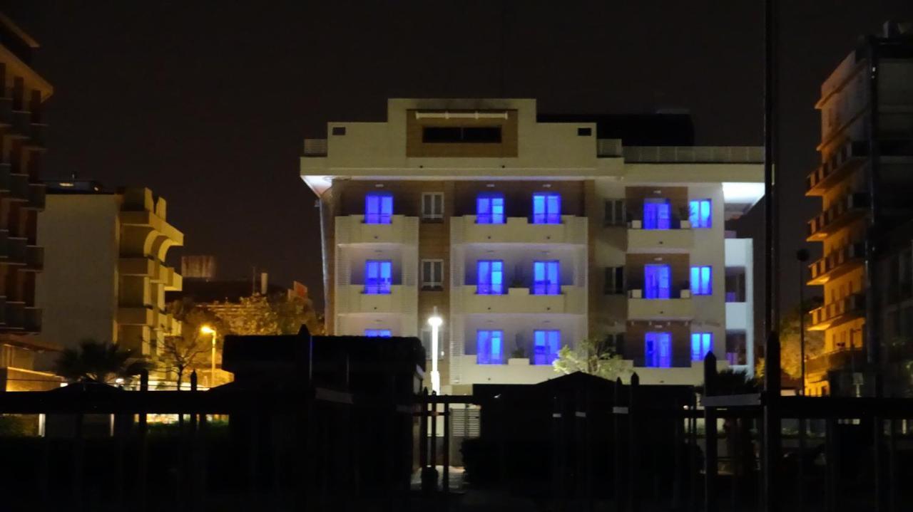 Quadrupla Deluxe con Vista Mare Frontale