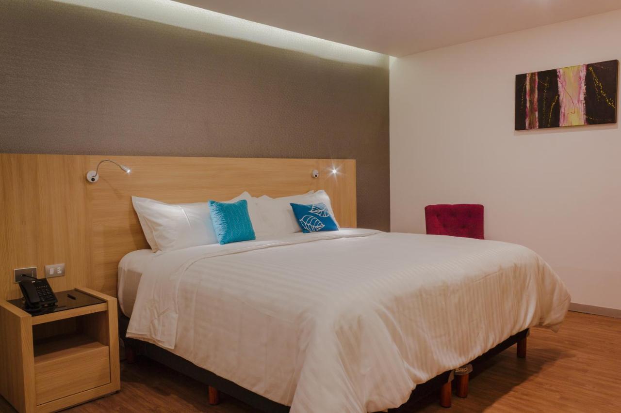 King Room,997726317:JPEG