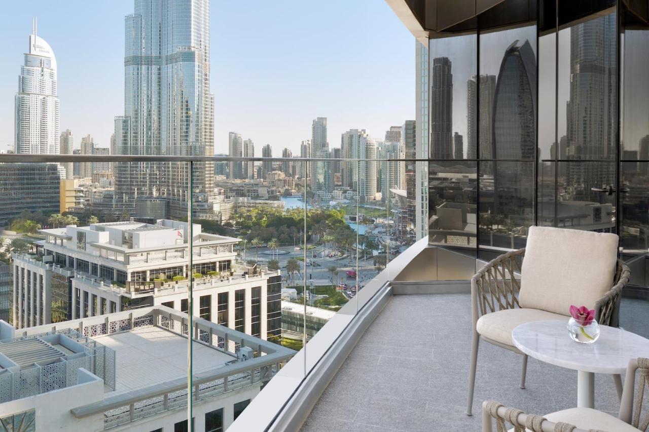 Chambre Club Lits Jumeaux - Vue sur Burj Khalifa - Accès Exclusif à Piscine à Débordement et Salon Club du 54e Étage
