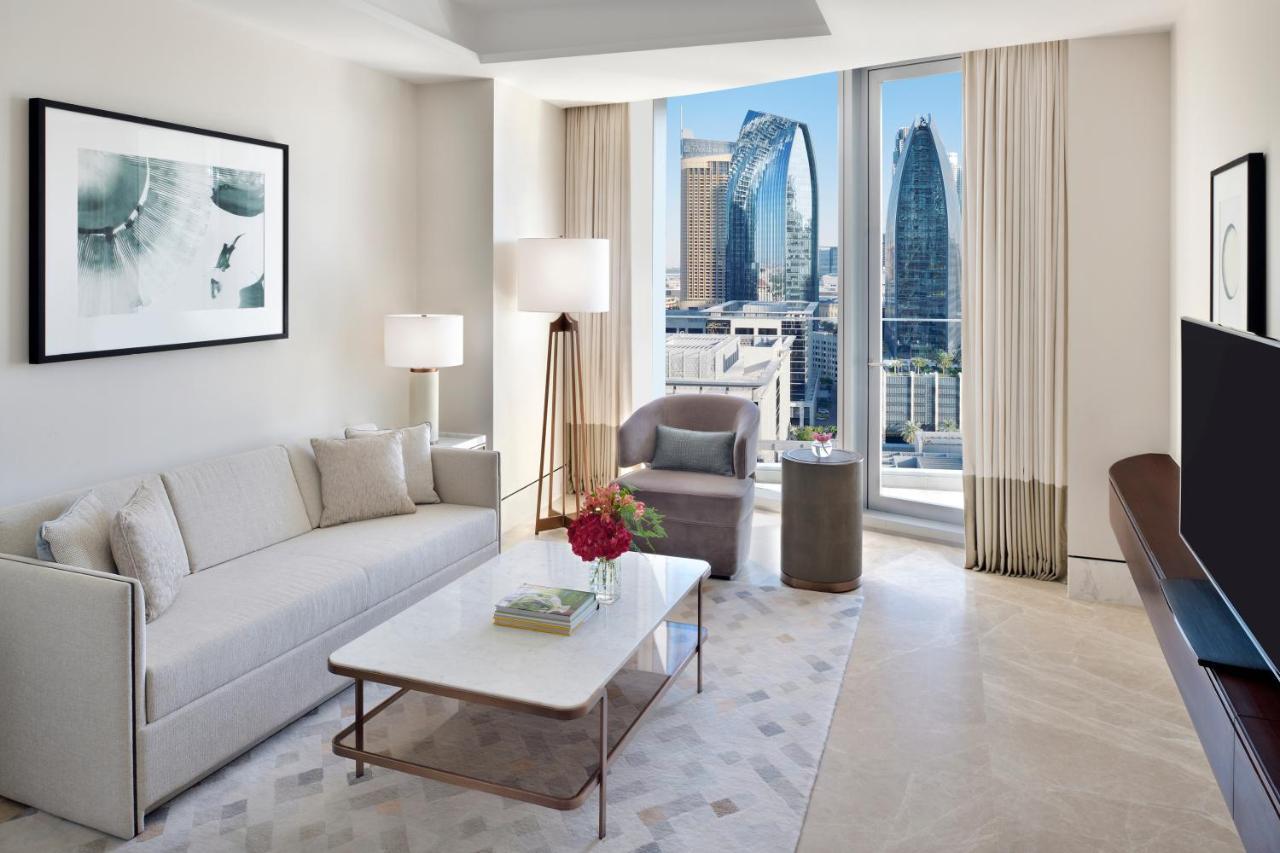 Suite Exécutive Sky View - Un séjour ultime avec des billets pour At The Top Burj Khalifa