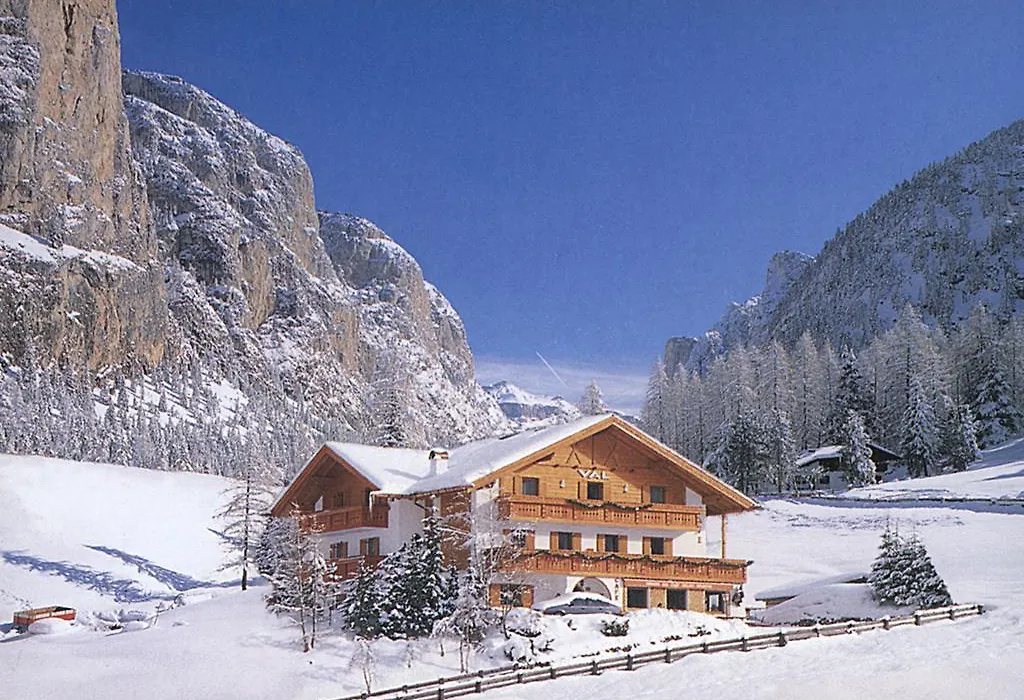 Hotel Val-1