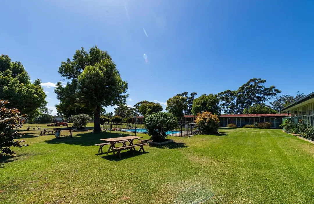 Aston Suites - Sale-1