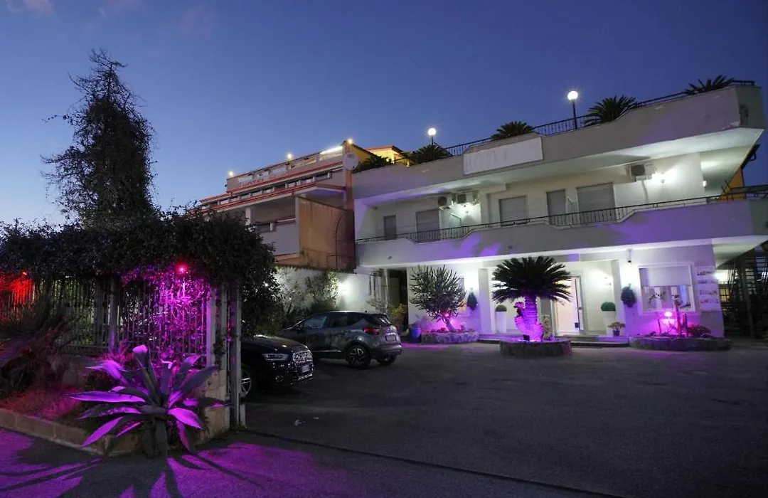 Hotel Stefany-1