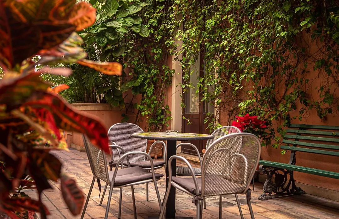 Hotel Villa Romeo-1