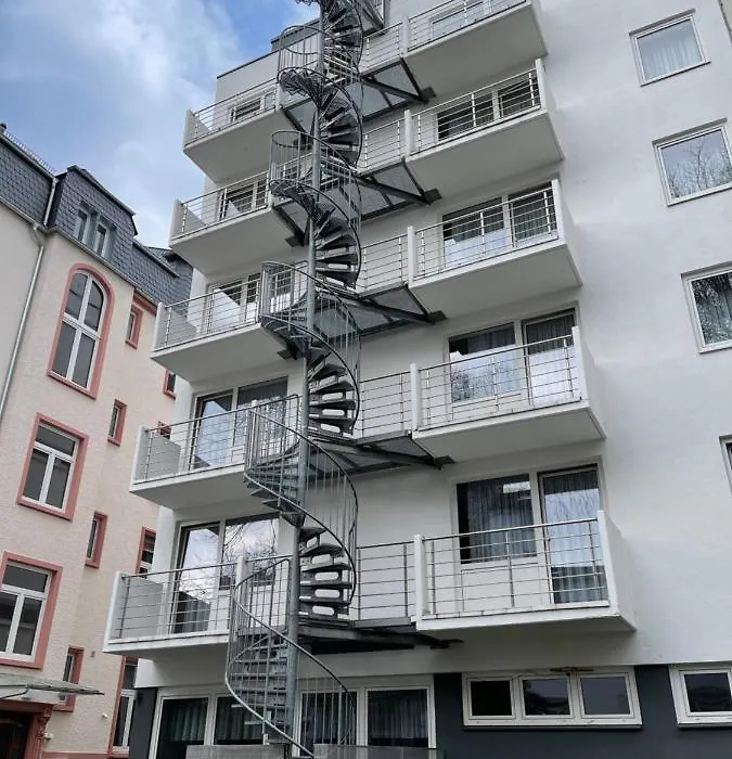 Hotel Mondial Comfort - Frankfurt City Centre-1