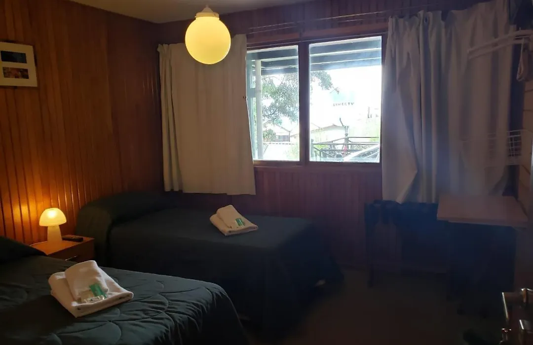 Tango B&B-1