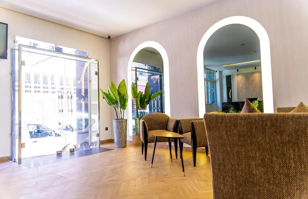 Hotel Les Ambassadeurs-1