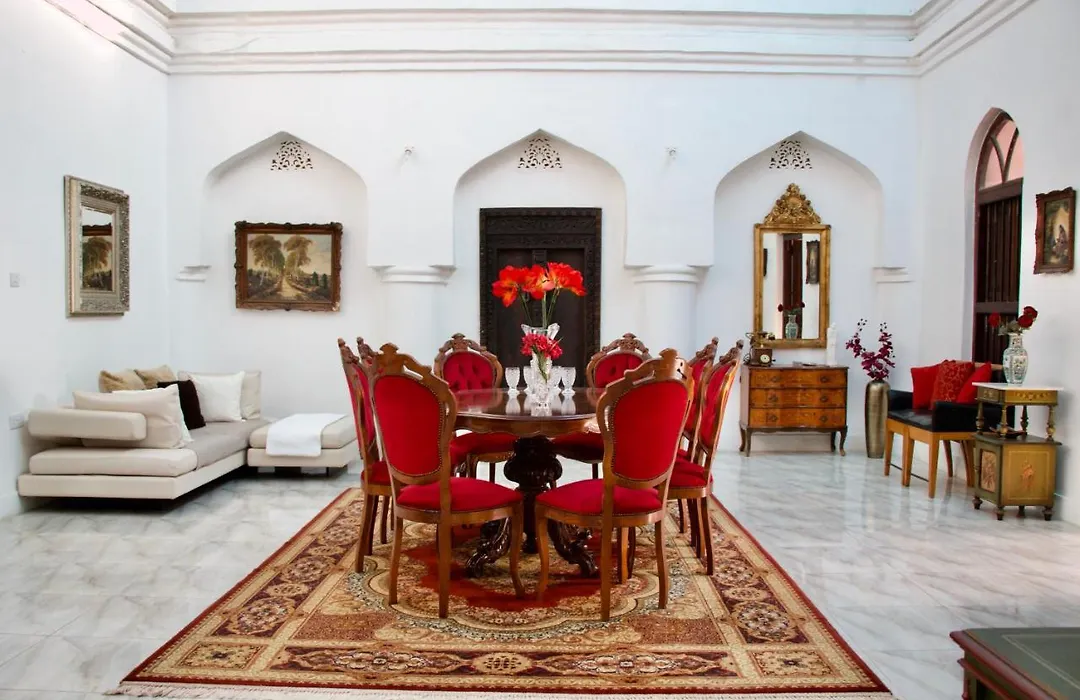The House Of Royals-1