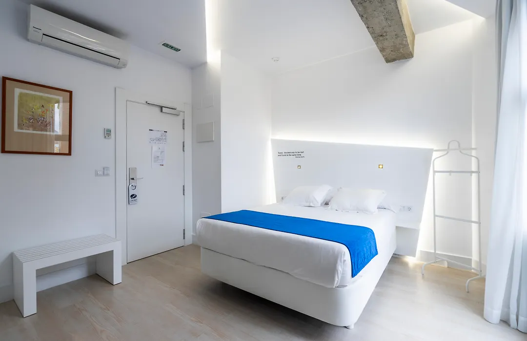 Atarazanas Málaga Boutique Hotel-1