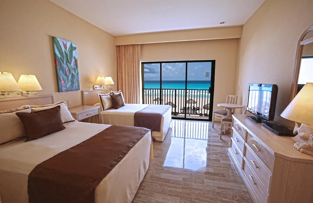 The Royal Islander - An All Suites Resort-1