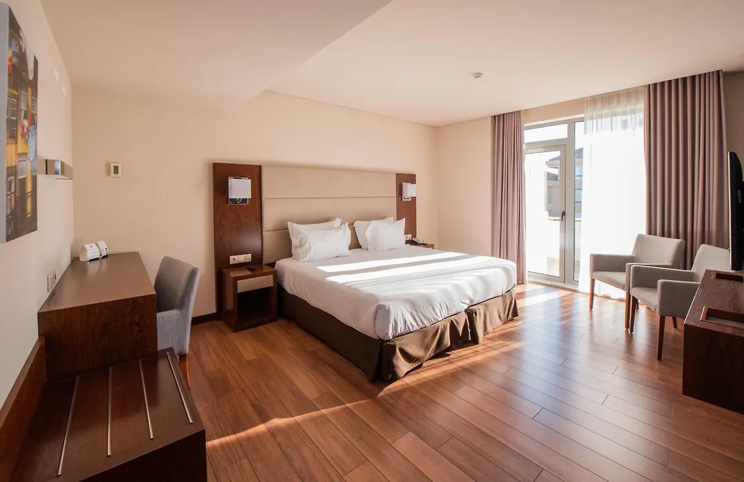 Eurostars Oporto-1