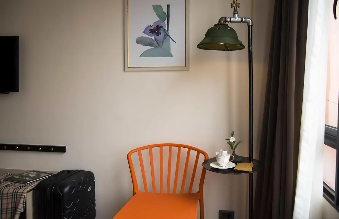 Dhevi Bangkok Hotel-1