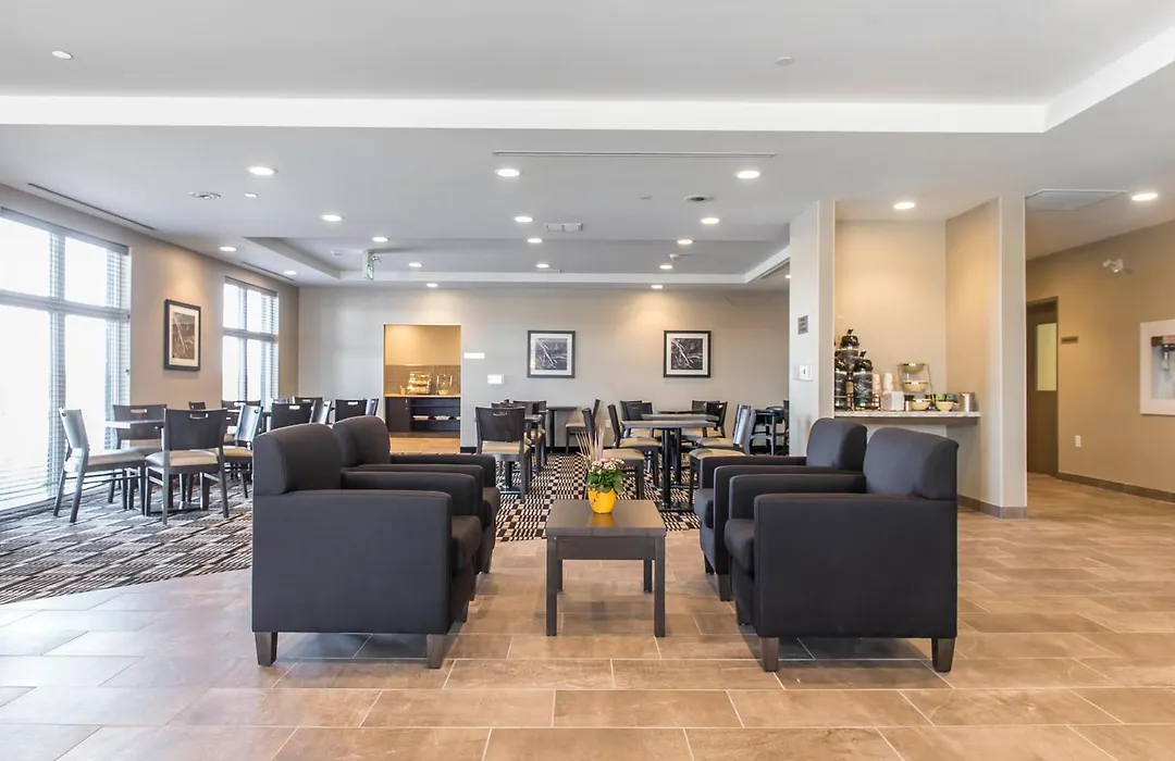 Quality Inn & Suites Kingston-1
