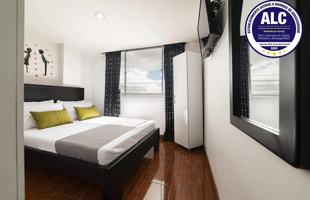 Hotel Dorado 100-1