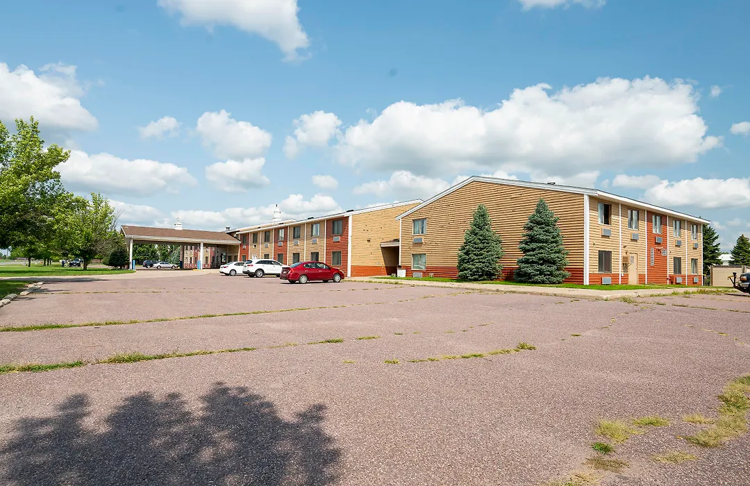 Quality Inn - Redwood Falls-1