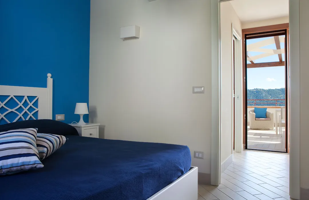Hotel Residence Il Porto-1