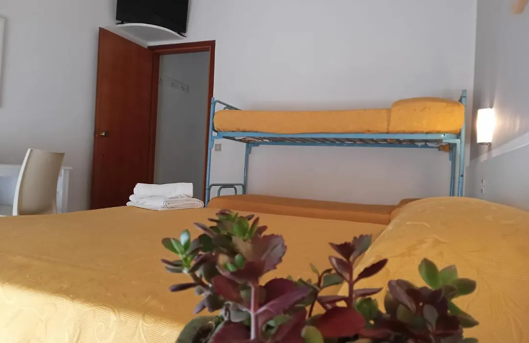 Hotel Haiti-1
