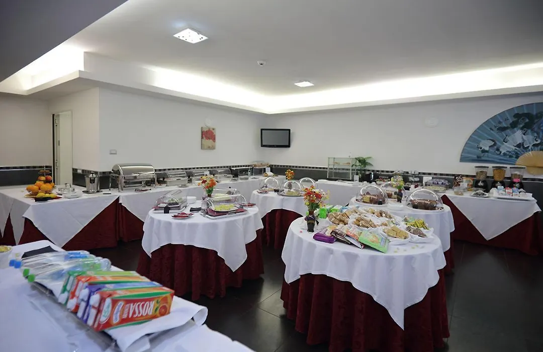 Hotel Relax Roma Nord-1